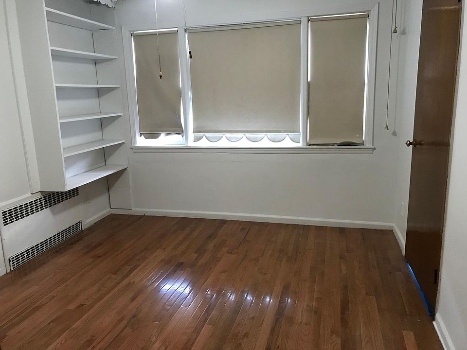 2nd image of 10367 103rd St #1