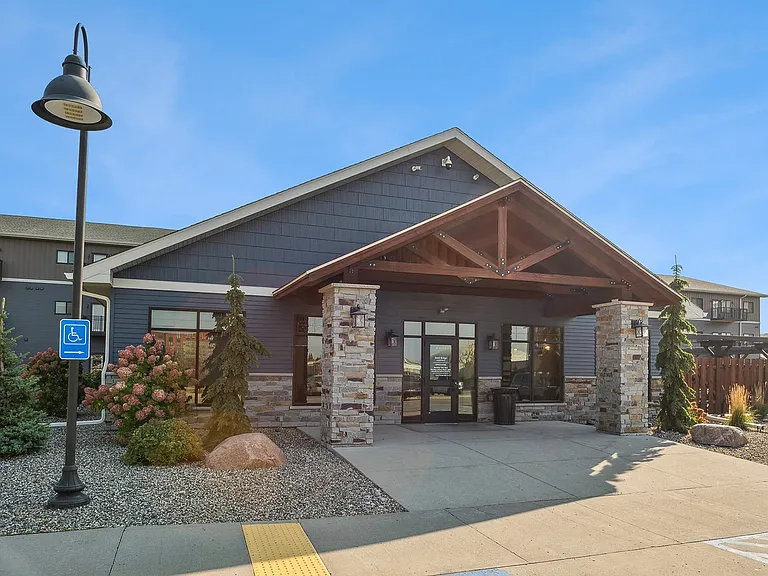 Deer Ridge Apartment Homes — Photo 6