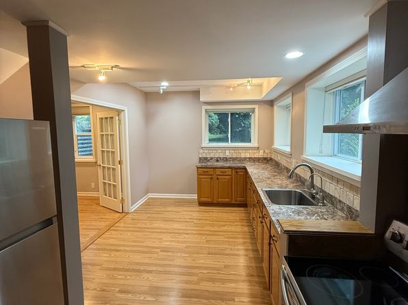 71 Hearthstone Dr #1