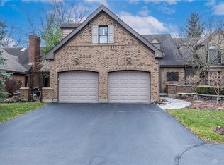 514 Cottingwood Ct, Dayton, OH 45429