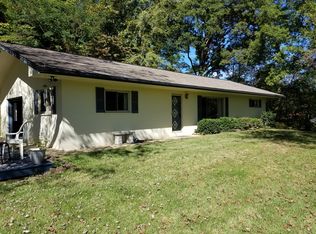 1027 Whites School Rd, Sevierville, TN 37876