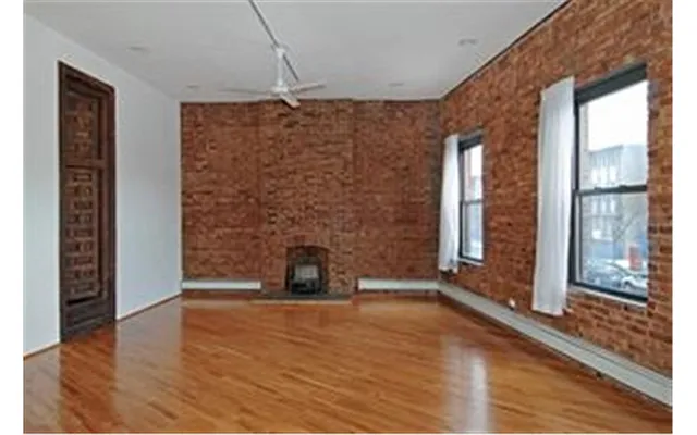 Sold by Douglas Elliman | media 23