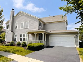 2978 Falling Waters Ln, Lindenhurst, IL 60046