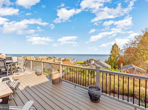 7733 C St, Chesapeake Beach, MD 20732