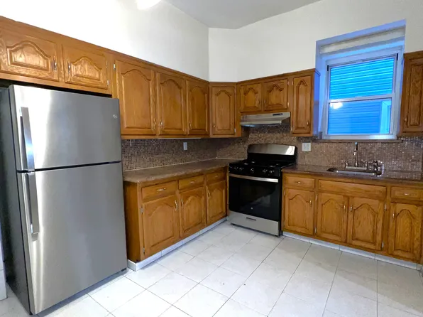 25-67 42nd Street image 1 of 23