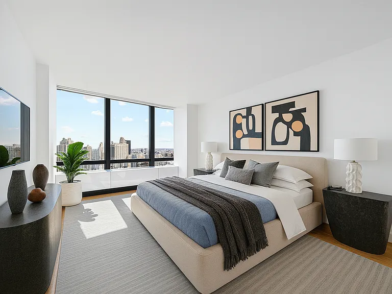 1113 York Ave #32E — Photo 8