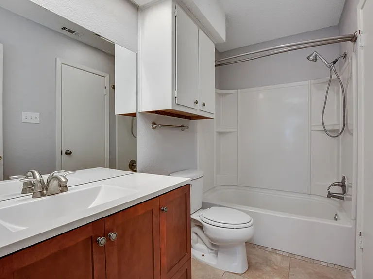 6020 Westcreek Dr #B — Photo 12