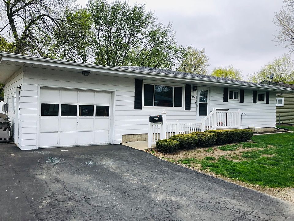 1st image of 404 Sunset Dr