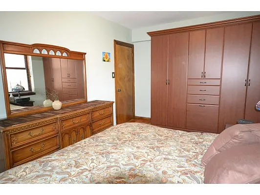 Sold by Ben Bay Realty Co. of Bay Ridge | media 46