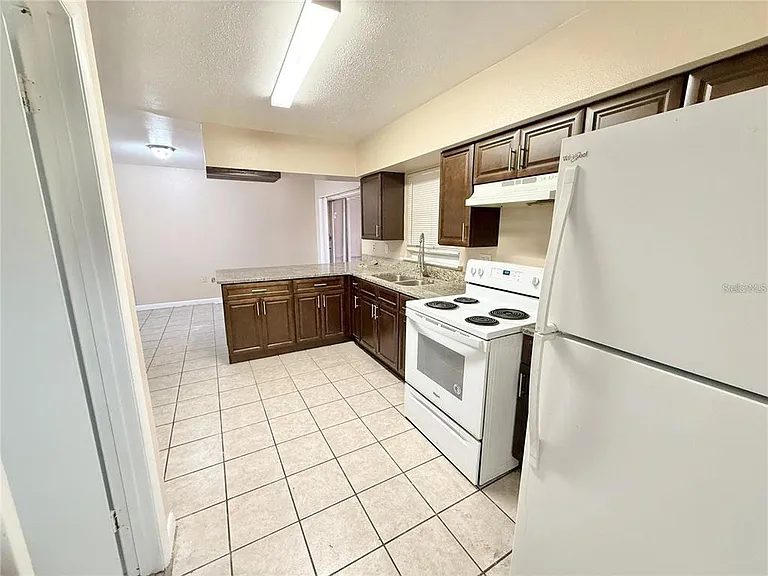 1507 N Thacker Ave — Photo 9