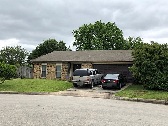 2nd image of 4320 Huckleberry Dr