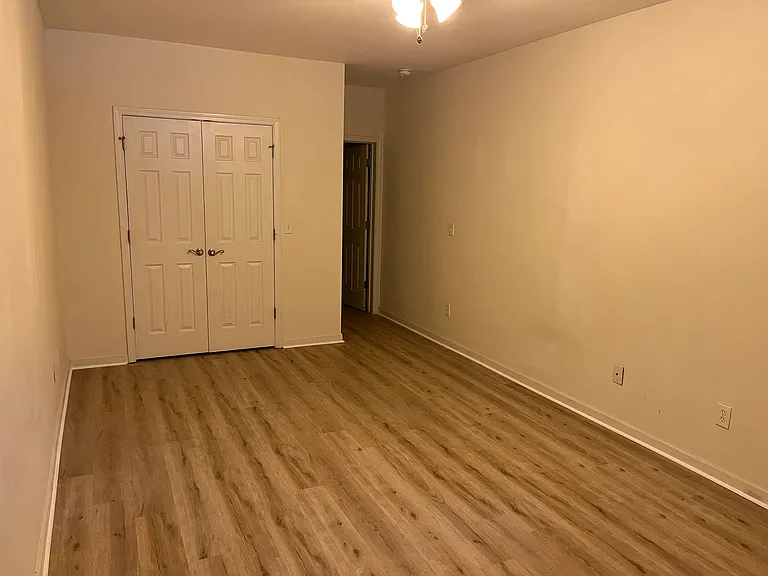 115 Hidden Valley Trl N — Photo 10