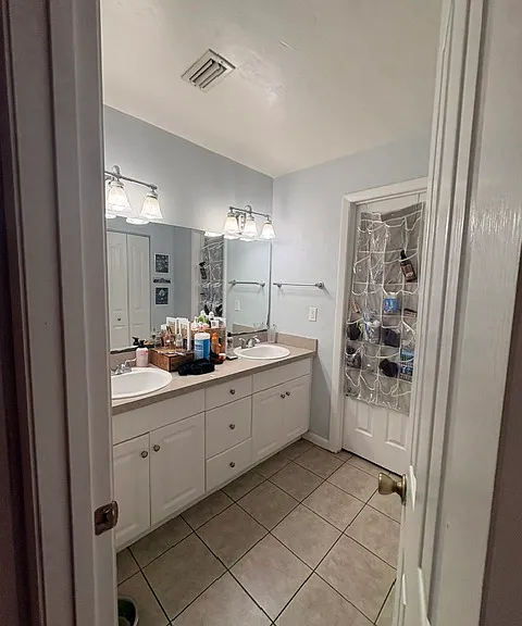 501 SW 75th St #H2 — Photo 20