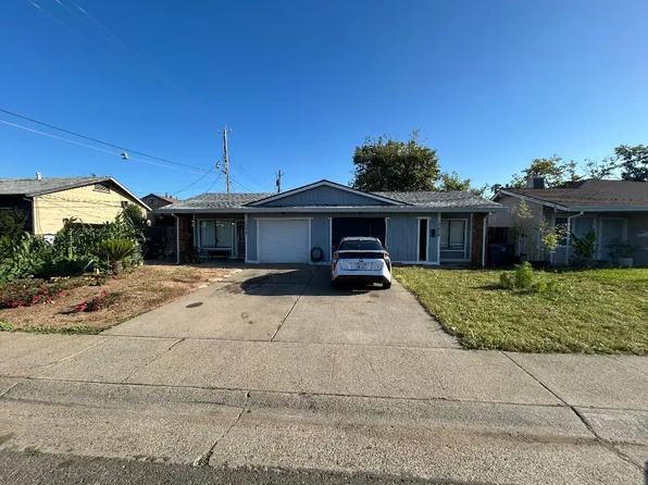 10427 El Mercado Dr, Rancho Cordova, CA 95670