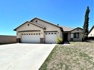 3402 Churchill Ln, Perris, CA 92571
