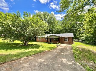 152 Mountainview St, Forest City, NC 28043