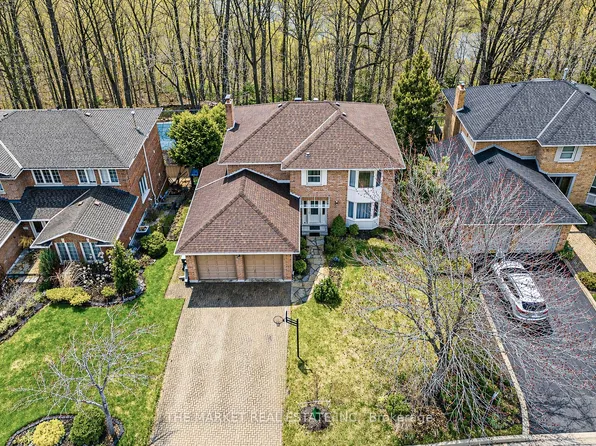 3840 Promontory Cres S, Mississauga, ON L5L 3M2