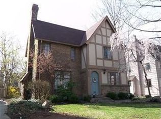 3326 Kenmore Rd, Shaker Heights, OH 44122