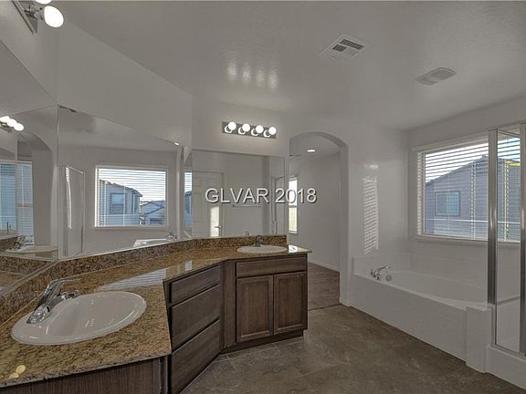 3rd image of 5217 Golden Melody Ln