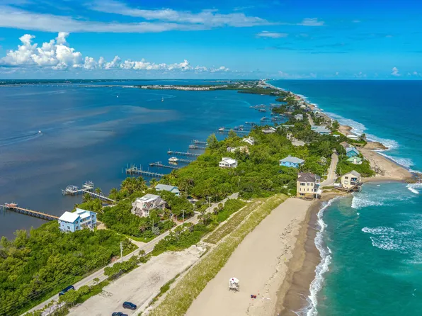 1470 SE Macarthur Blvd, Stuart, FL 34996