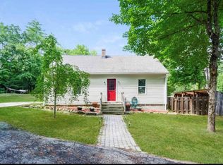 360 Stage Rd, Nottingham, NH 03290