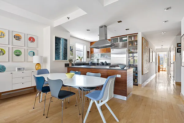 Sold by Compass | media 3