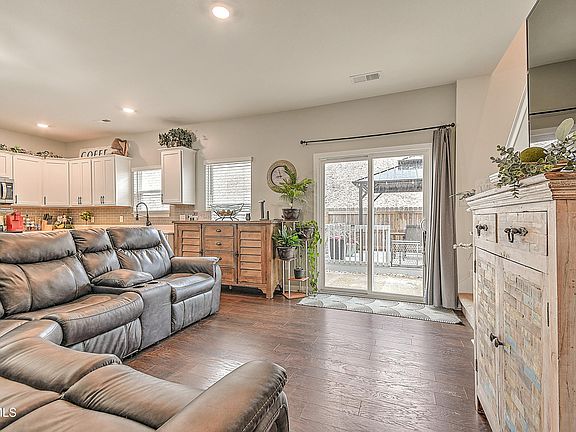 4th image of 2552 Bridgeforth Xing