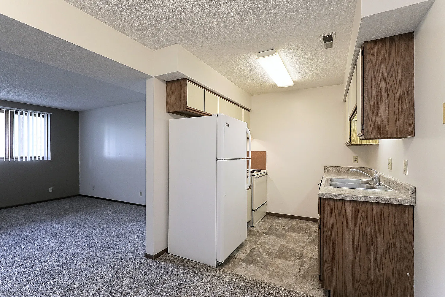 1 bed, 678 sqft, $689 — Photo 4