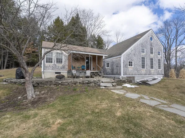 376 New Gloucester Road, North Yarmouth, ME 04097
