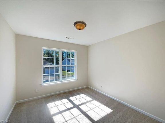 5th image of 1915 Brightwood Landing Ln