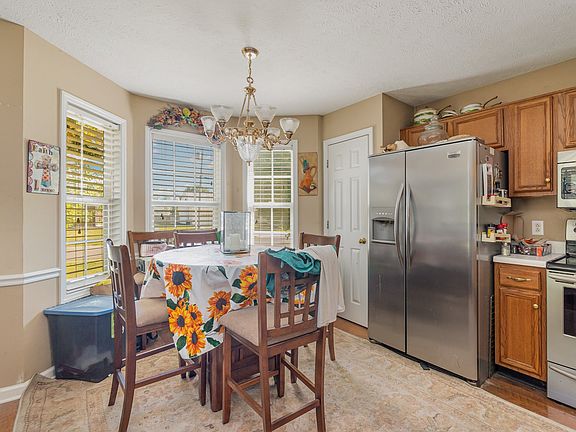 2nd image of 3444 Southridge Blvd