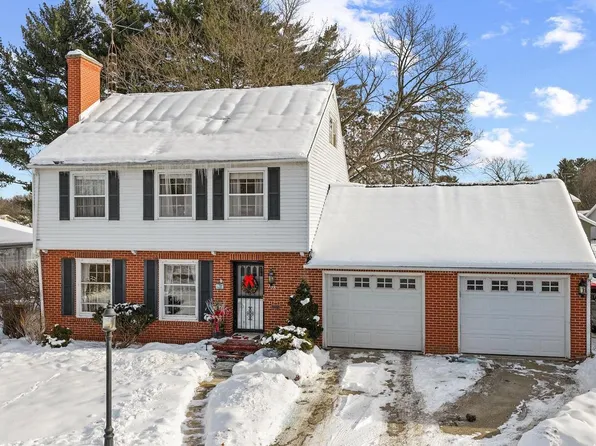 738 North Walnut Street, Reedsburg, WI 53959