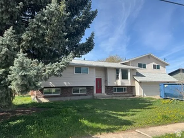 470 S Whitesides St, Layton, UT 84041
