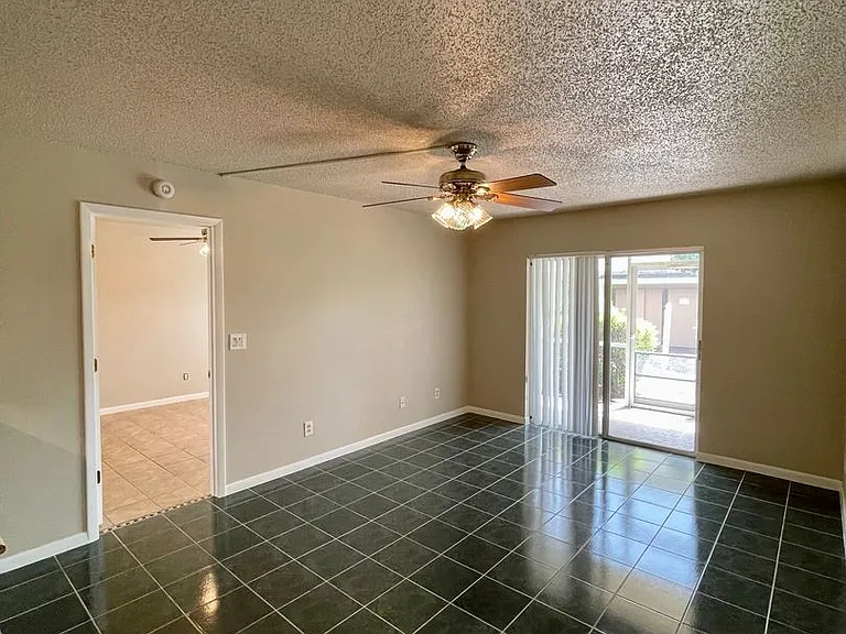 1664 Sunny Brook Ln NE #K101 — Photo 9