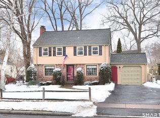 22 Tunxis Rd, West Hartford, CT 06107