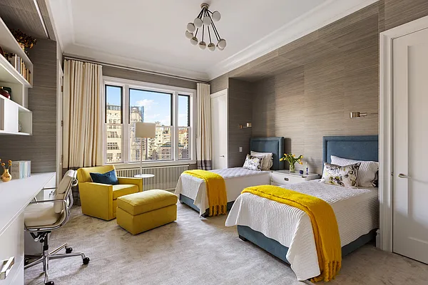 Sold by Compass | media 8