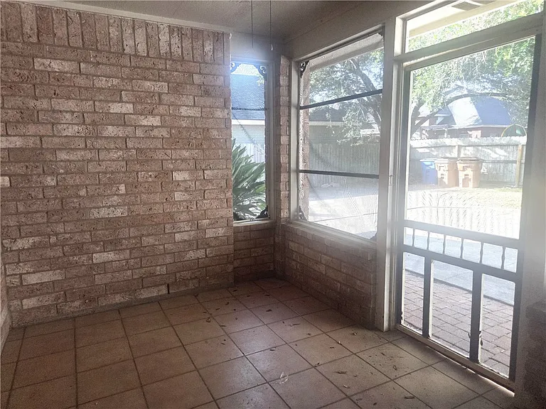 6417 Bellac St — Photo 20