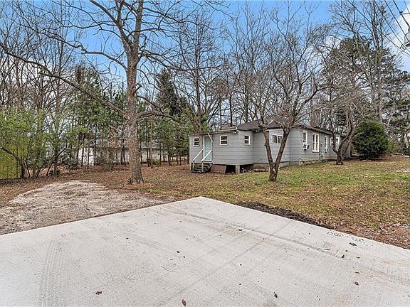 4th image of 3110 Rockbridge Rd #B