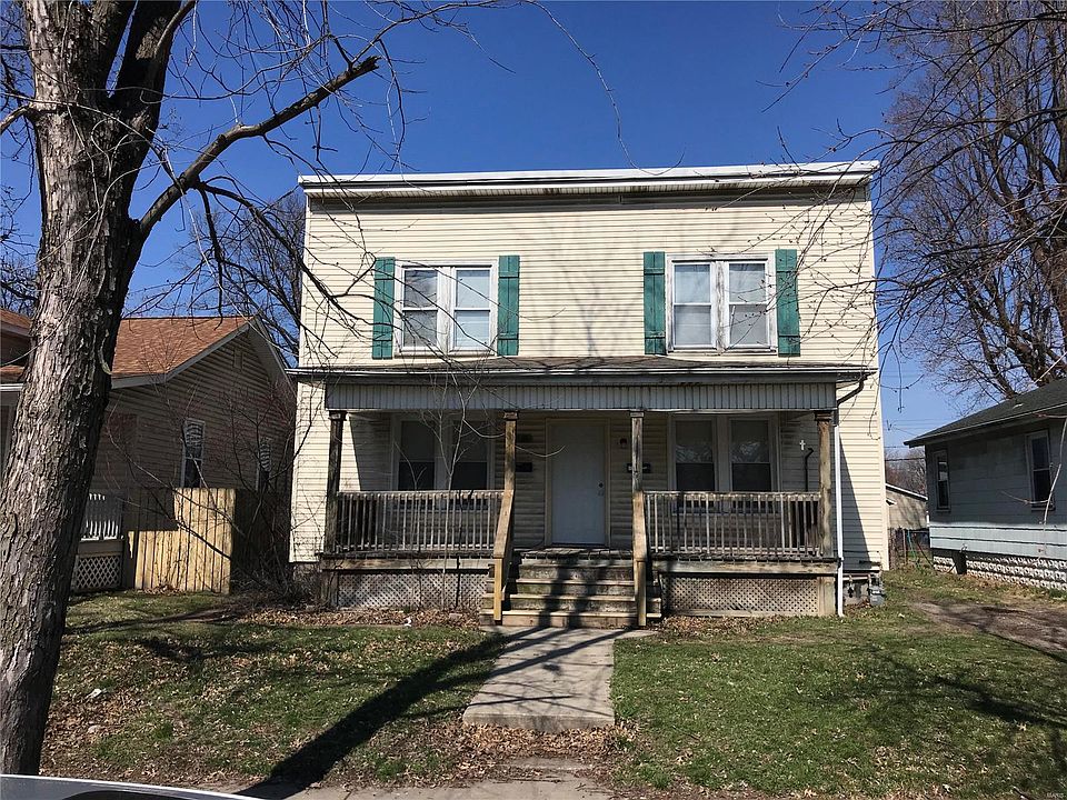 2nd image of 2569 Grand Ave