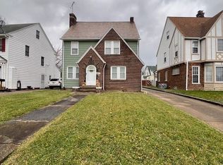 3009 Becket Rd, Cleveland, OH 44120