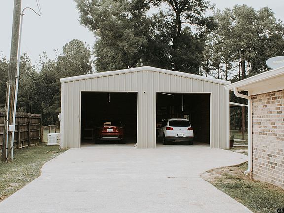 2nd image of 446 Pinemont Dr