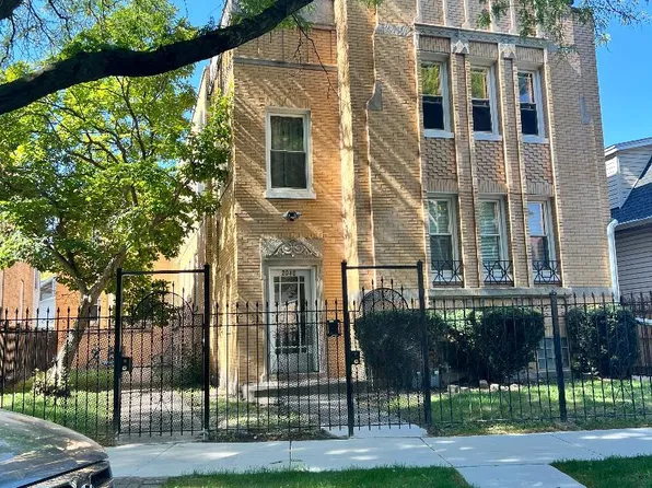 2040 N Lamon Ave, Chicago, IL