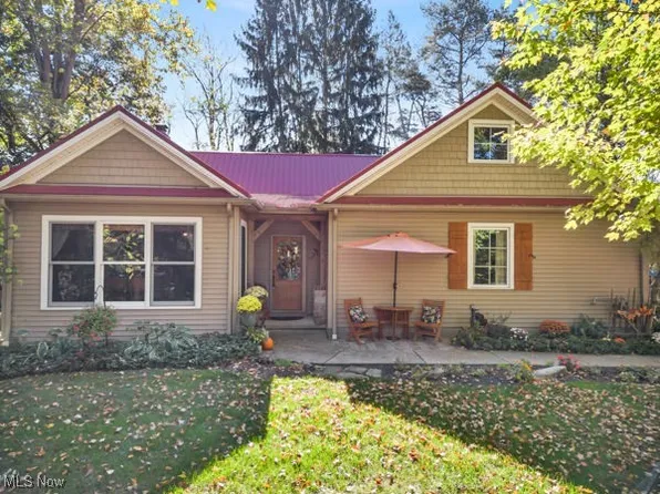 1210 High View Dr, Wadsworth, OH 44281