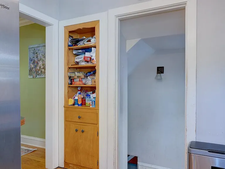 122 Central Park Ave — Photo 19