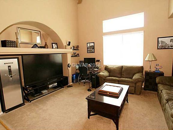 4th image of 5067 Quiet Falls Ct