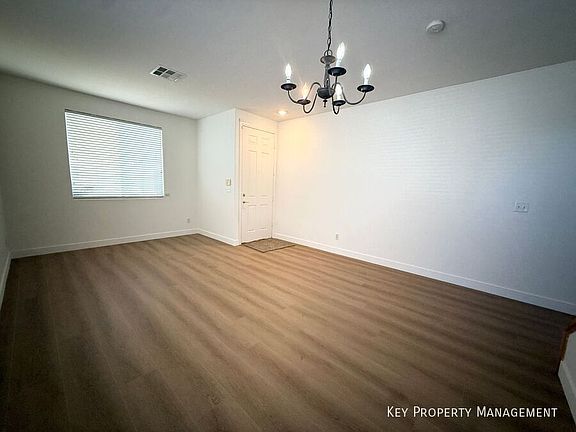 2nd image of 11819 Magliana St