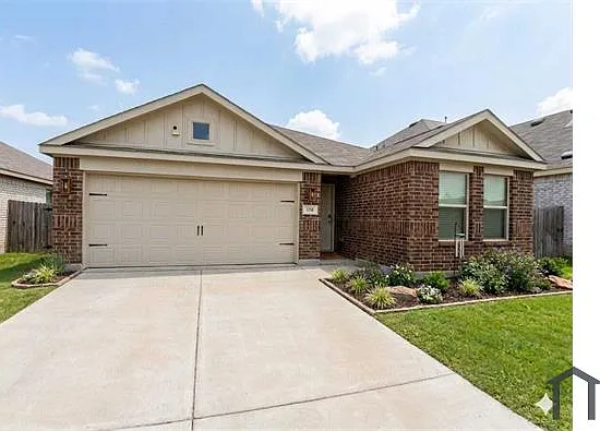 4 bed, 1784 sqft, $2,649 — Photo 2