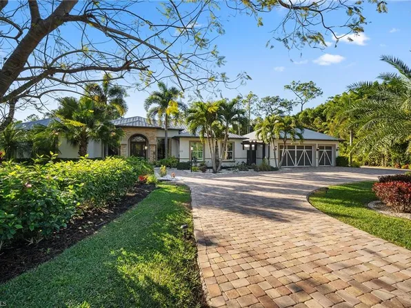 1805 Heritage TRL, NAPLES, FL 34112