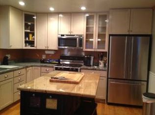 7343 Circle Dr, Rohnert Park, CA 94928