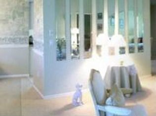 9726 Gulfstream Blvd, Englewood, FL 34224